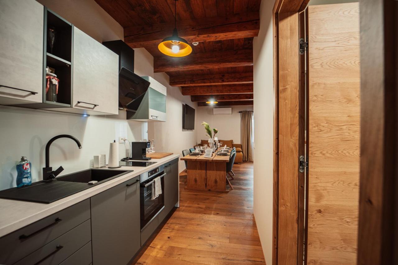 Apartamento Kocbek Since 1929 Sveti Jurij ob Scavnici Exterior foto